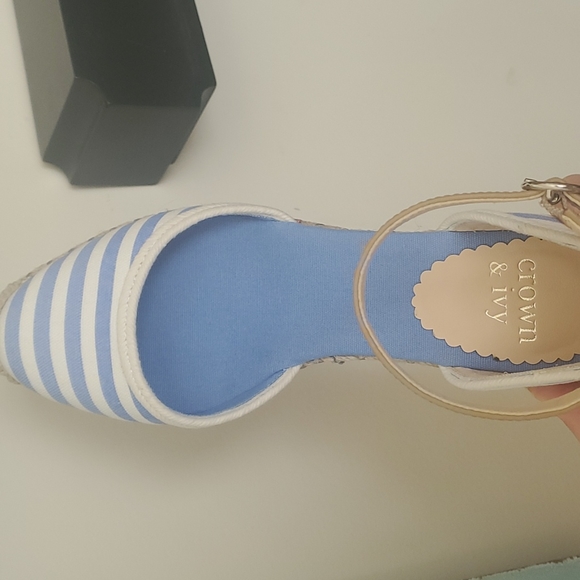 Crown & Ivy Nautical Blue White Stripe Espadrille Wedge - Picture 10 of 11